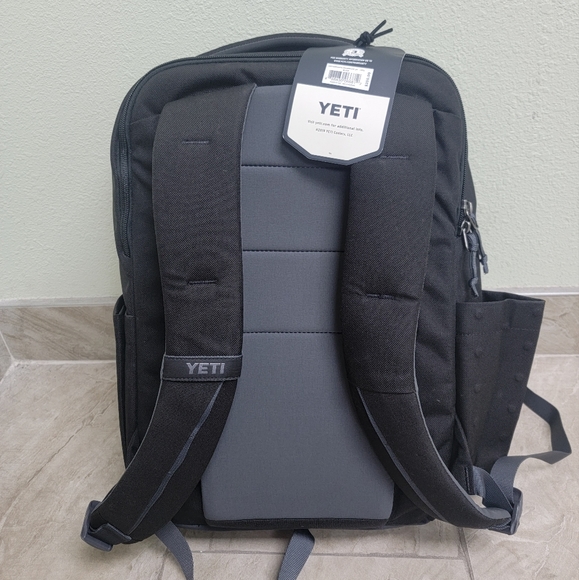 Yeti Bags Yeti Crossroads 23 Backpack Poshmark